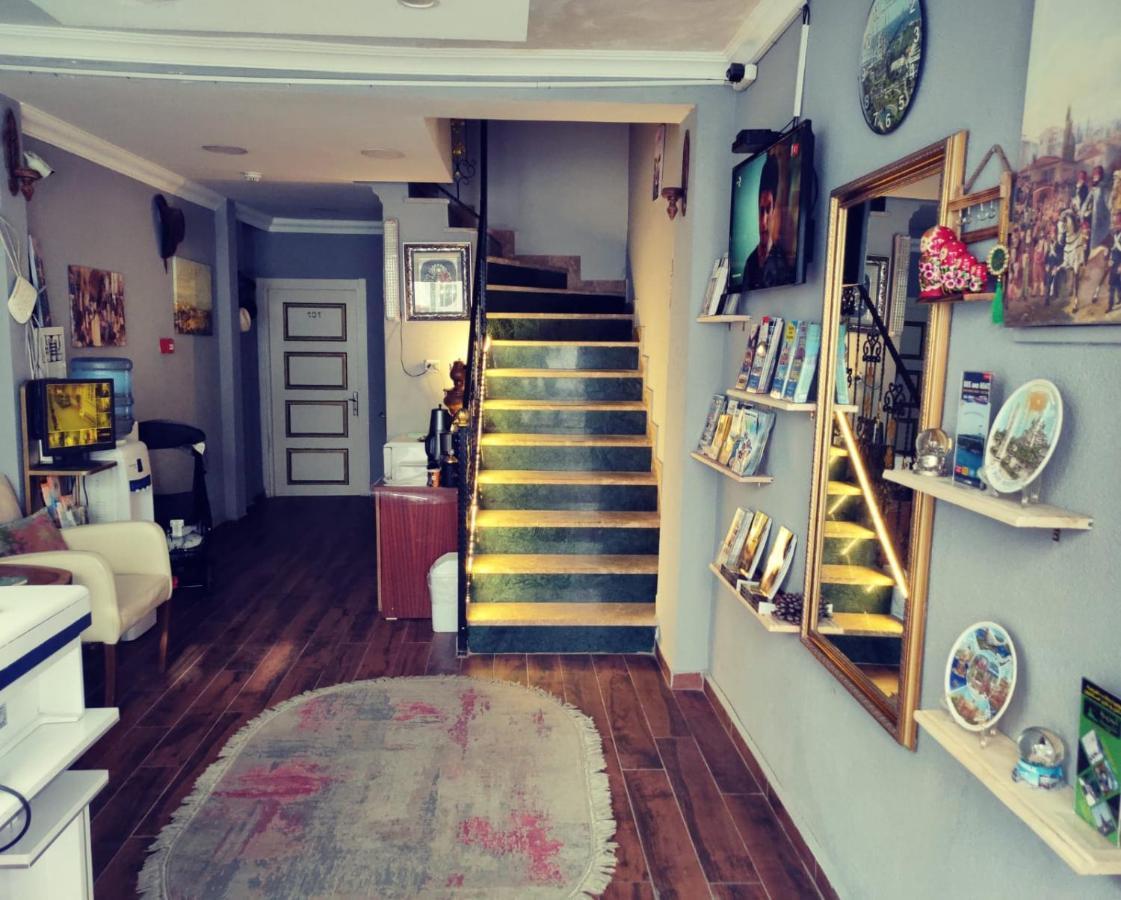 Отель Hotel Estambul 3*