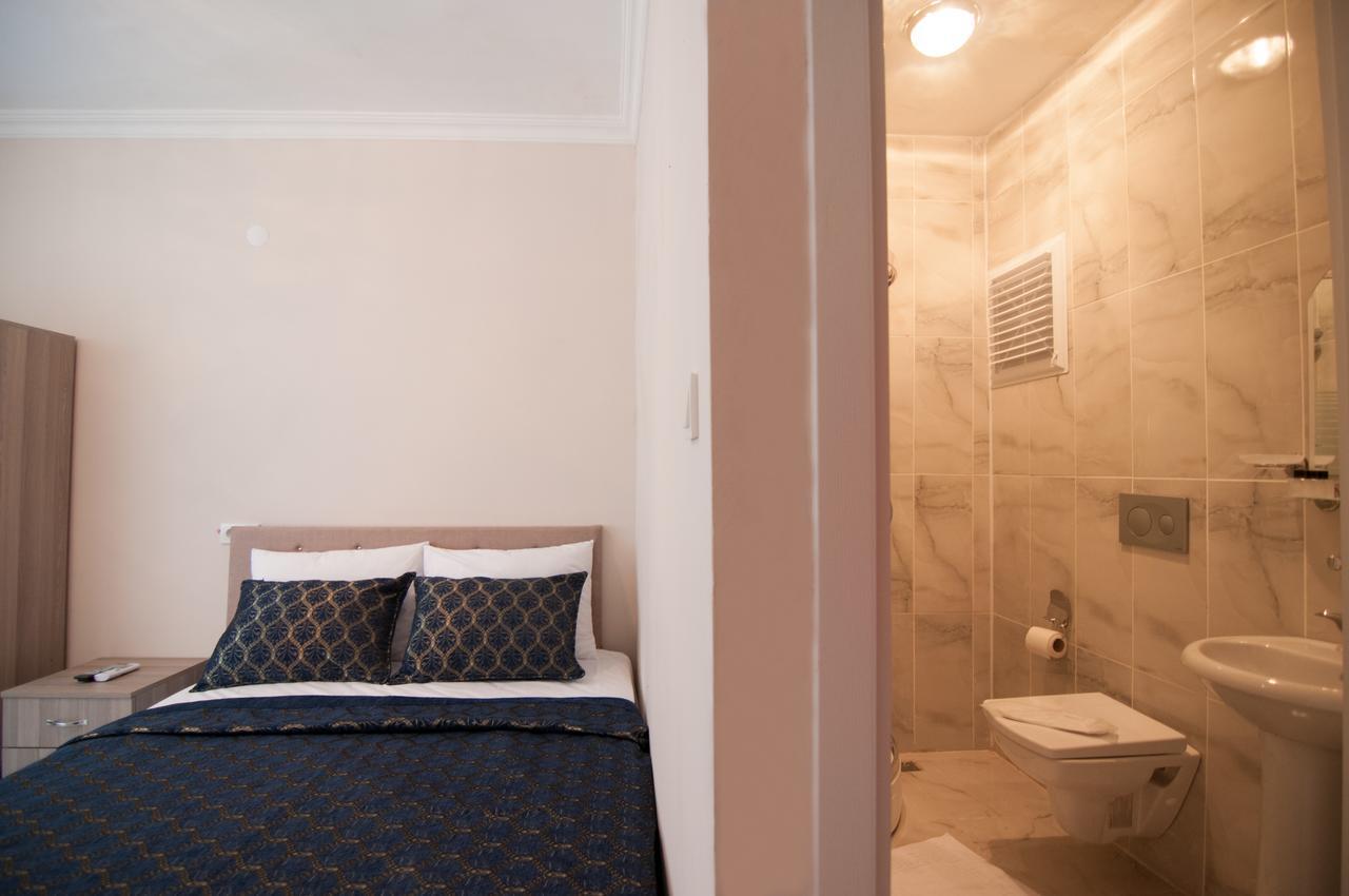 Hotel Estambul Отель Стамбул